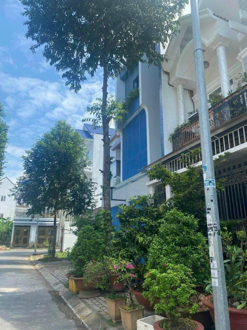 BÁN NHÀ 1 TRỆT 1 LẦU ĐƯỜNG SỐ 10 KDC NAM LONG, HƯNG THẠNH, CÁI RĂNG, CẦN THƠ